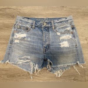 American Eagle Distressed Shorts High Waisted